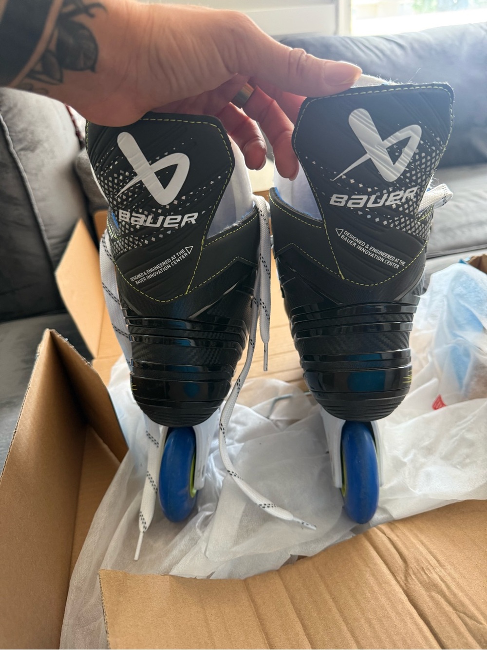 Bauer XR Roller Blades - Picture 2 of 4
